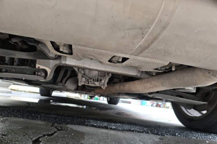 Used BMW 5 Series 2018 528Li Launch Special Edition Chassis Rear
