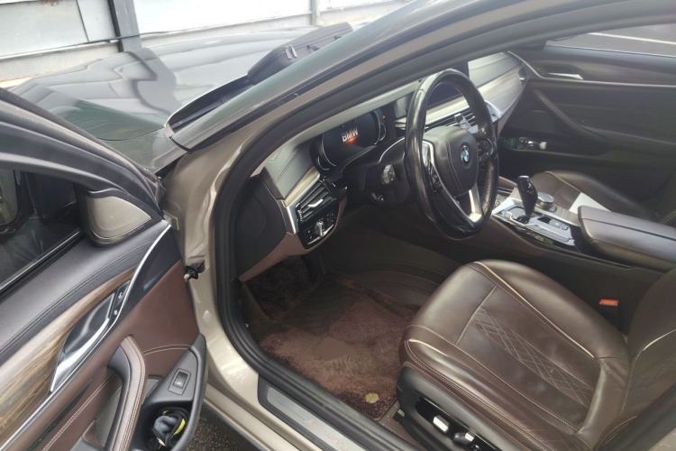 Used BMW 5 Series 2018 530Li Luxury Edition Premium Package Driver Seat