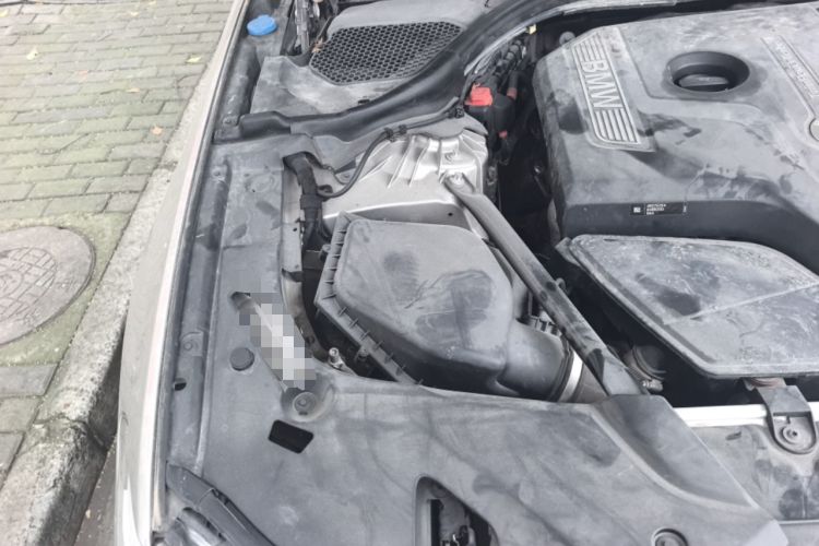 Used BMW 5 Series 2018 528Li Launch Special Edition Engine Bay Right