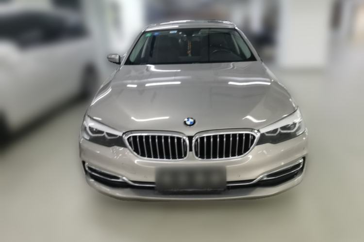 Used BMW 5 Series 2018 530Li Leading Edition Luxury Package Front
