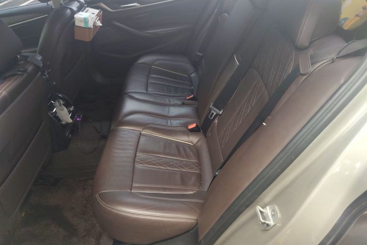 Used BMW 5 Series 2018 530Li Luxury Edition Premium Package Left Rear Seat