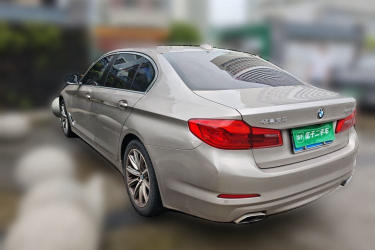 Used BMW 5 Series 2018 528Li Launch Special Edition Rear Left 45 Deg