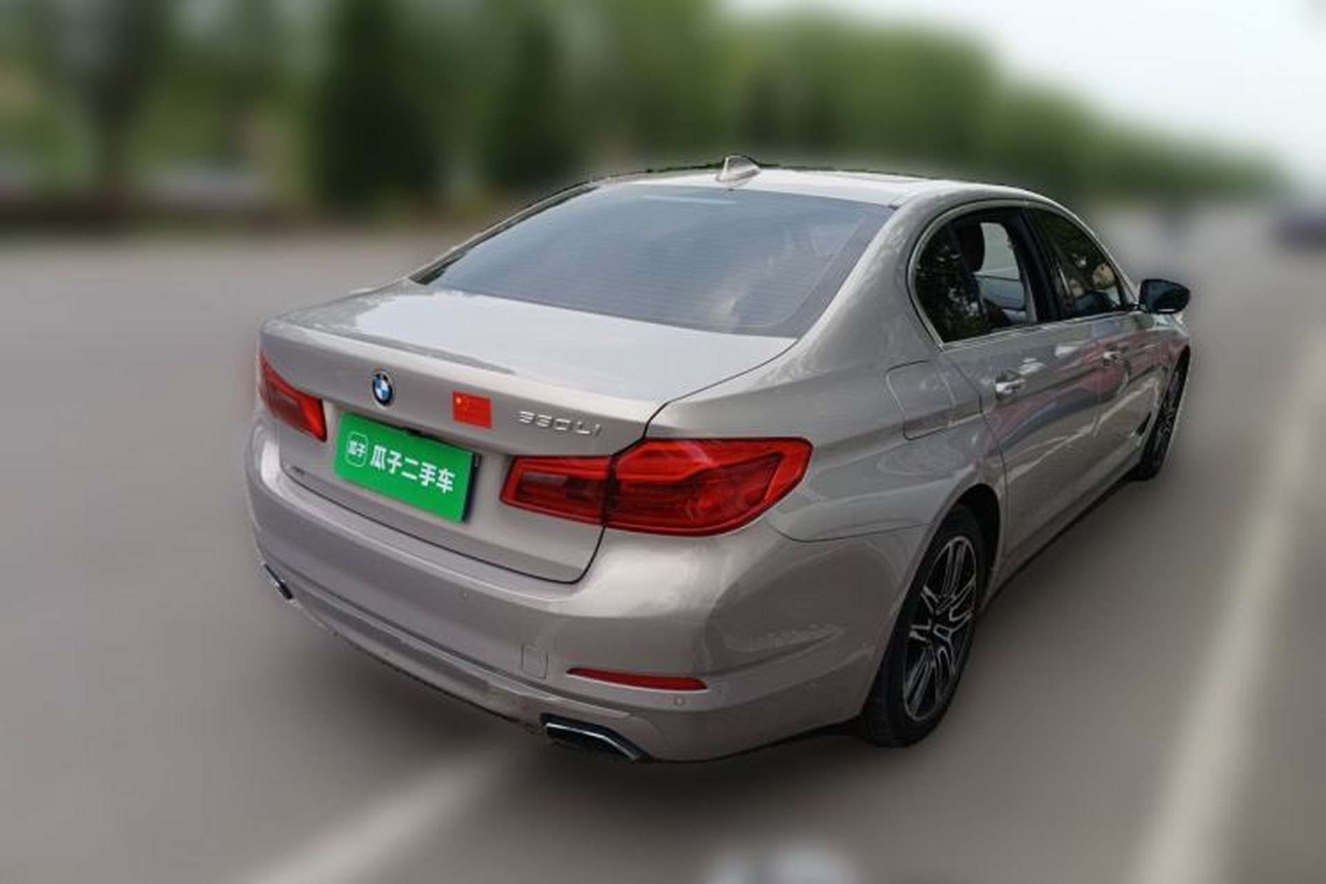 Used BMW 5 Series 2018 Facelifted 530Li xDrive Luxury Package Rear Right 45 Deg