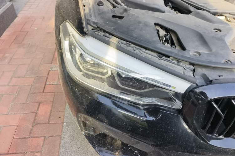 Used BMW 5 Series 2018 530Li Luxury Edition Premium Package Right Front Headlight