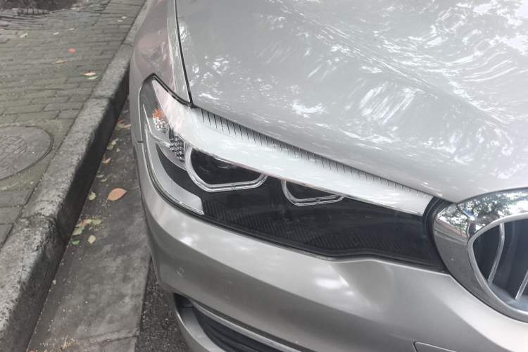 Used BMW 5 Series 2018 528Li Launch Special Edition Right Front Headlight