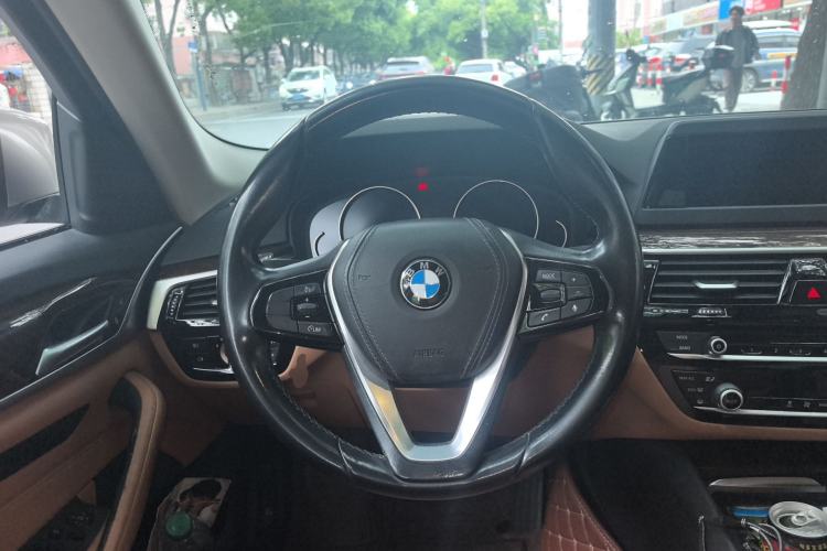 Used BMW 5 Series 2018 528Li Launch Special Edition Steering Wheel