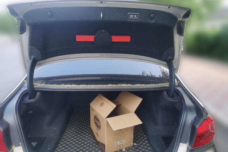 Used BMW 5 Series 2018 540Li Executive Edition Trunk