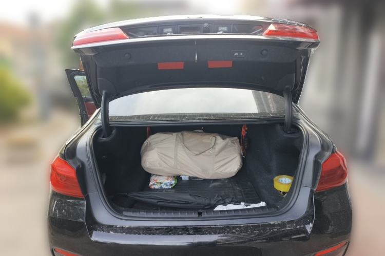 Used BMW 5 Series 2018 530Li Luxury Edition Premium Package Trunk