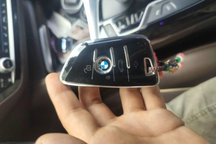 Used BMW 5 Series 2018 530Li Luxury Edition Premium Package Vehicle Key