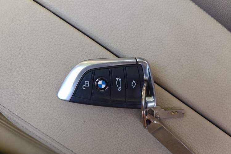 Used BMW 5 Series 2018 528Li Launch Special Edition Vehicle Key