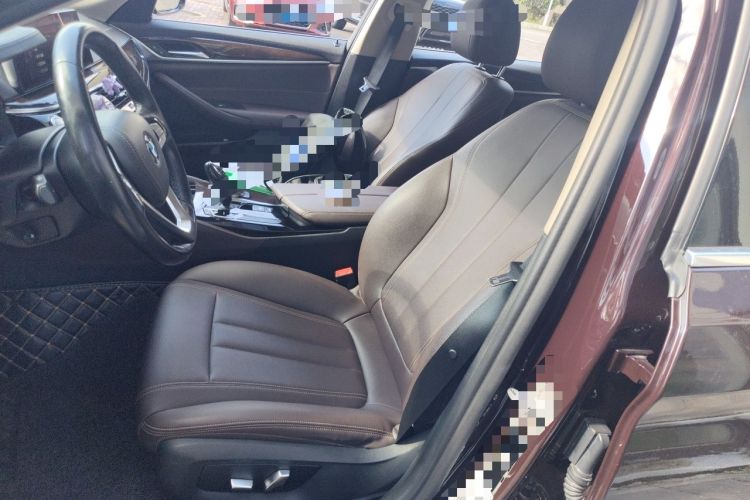 Used BMW 5 Series 2018 525Li Luxury Package Left Front Seat