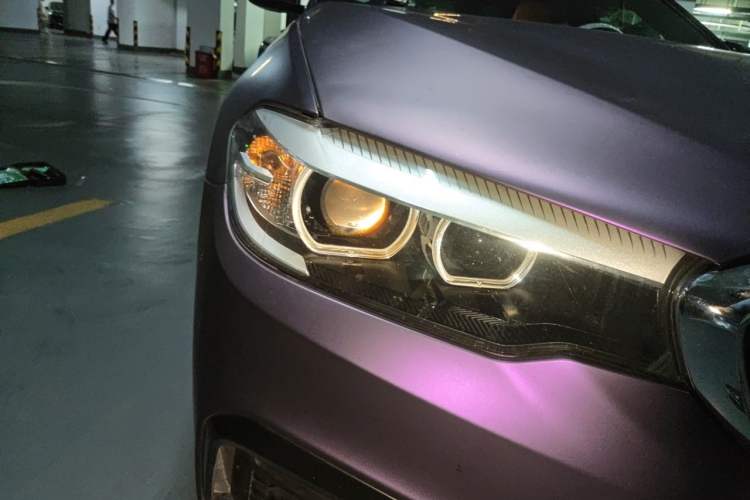 Used BMW 5 Series 2018 525i M Sport Package Right Front Headlight