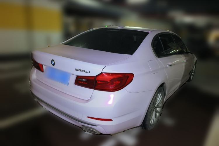 Used BMW 5 Series 2018 530Li Leading Edition Luxury Package Rear Right 45 Deg
