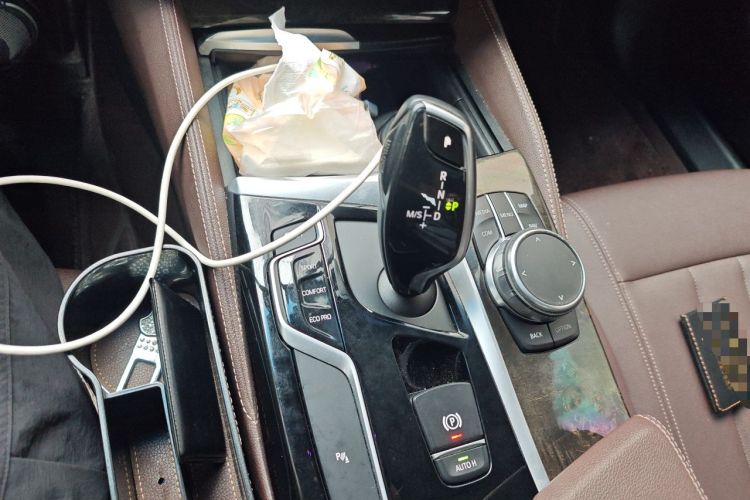Used BMW 5 Series 2018 525Li M Sport Package Gear Lever