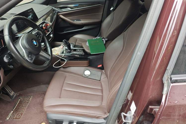 Used BMW 5 Series 2018 525Li M Sport Package Left Front Seat