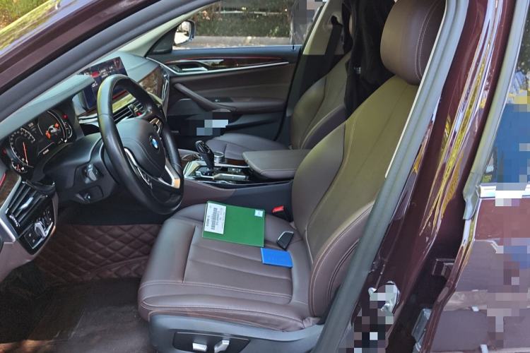 Used BMW 5 Series 2018 525Li Luxury Package Left Front Seat