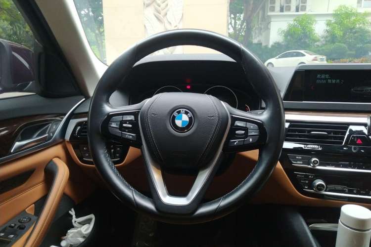 Used BMW 5 Series 2018 528Li Launch Special Edition Steering Wheel