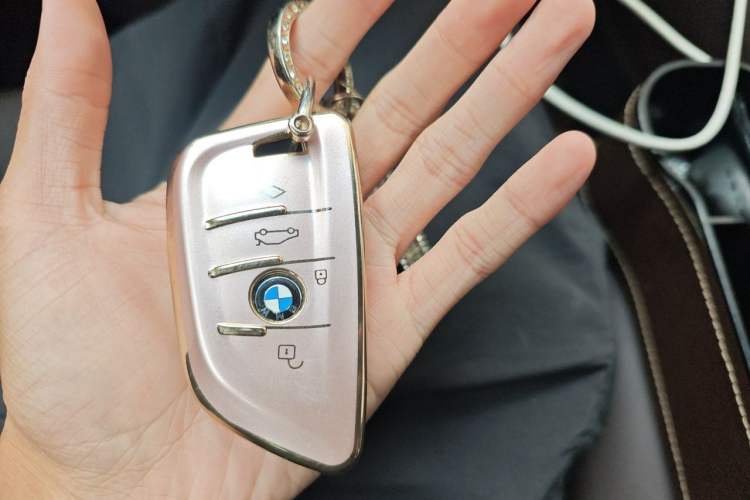 Used BMW 5 Series 2018 525Li M Sport Package Vehicle Key