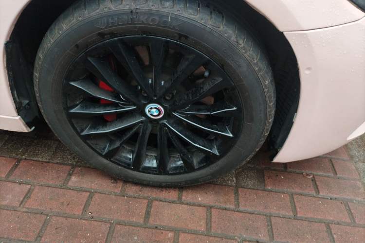 Used BMW 5 Series 2018 530Li Leading Edition Luxury Package Right Front Wheel Hub