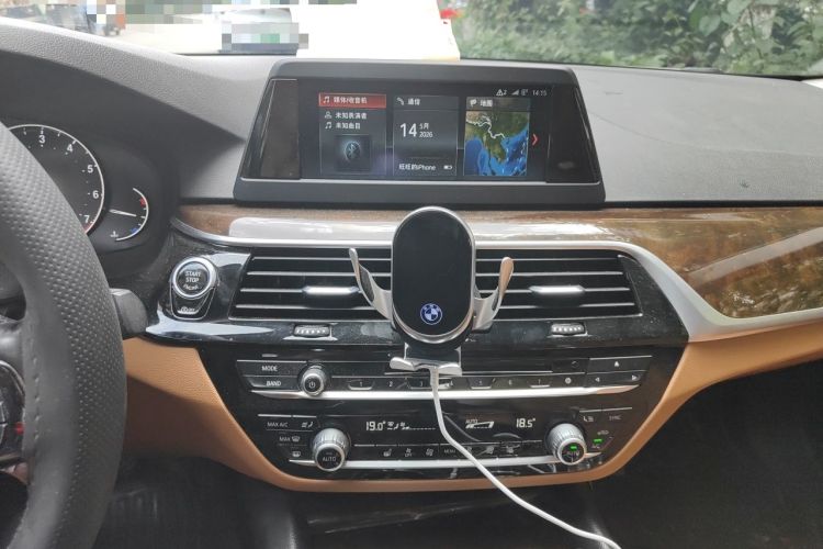 Used BMW 5 Series 2018 528Li Launch Special Edition Audio And AC Panel