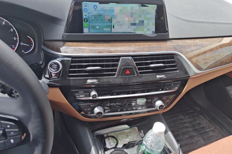 Used BMW 5 Series 2018 528Li Launch Special Edition Audio And AC Panel