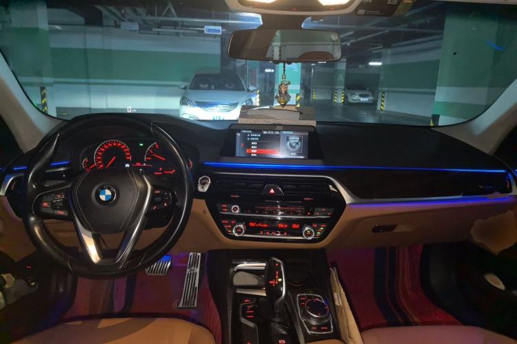 Used BMW 5 Series 2018 528Li Launch Special Edition Center Console