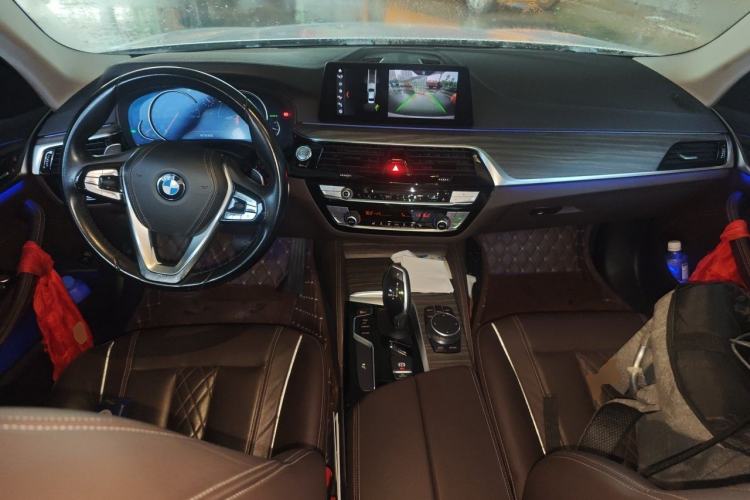 Used BMW 5 Series 2018 Revised Version 530Li Leading Edition Luxury Package Center Console