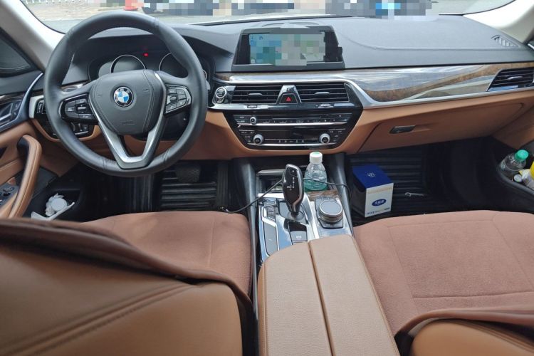 Used BMW 5 Series 2018 528Li Launch Special Edition Center Console