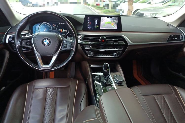 Used BMW 5 Series 2018 530Li Leading Edition Luxury Package Center Console