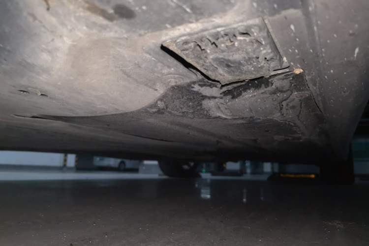 Used BMW 5 Series 2018 528Li Launch Special Edition Chassis Front Left