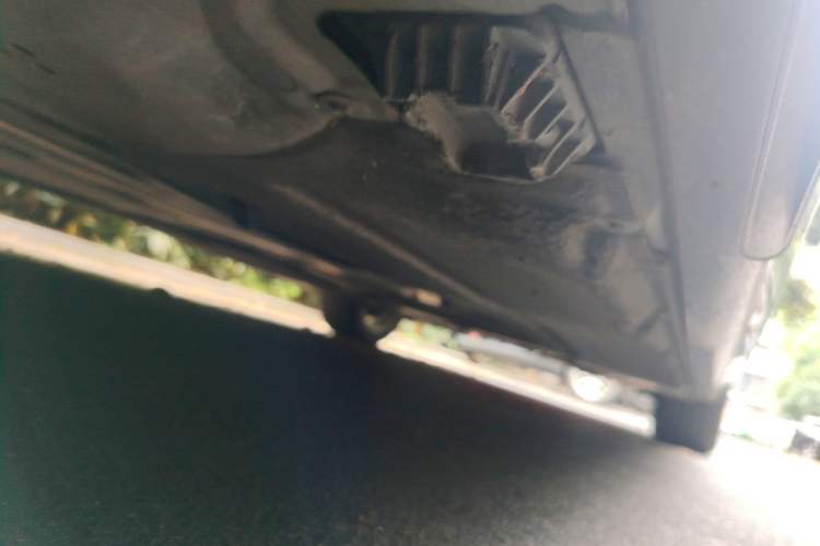 Used BMW 5 Series 2018 525Li M Sport Package Chassis Front Left