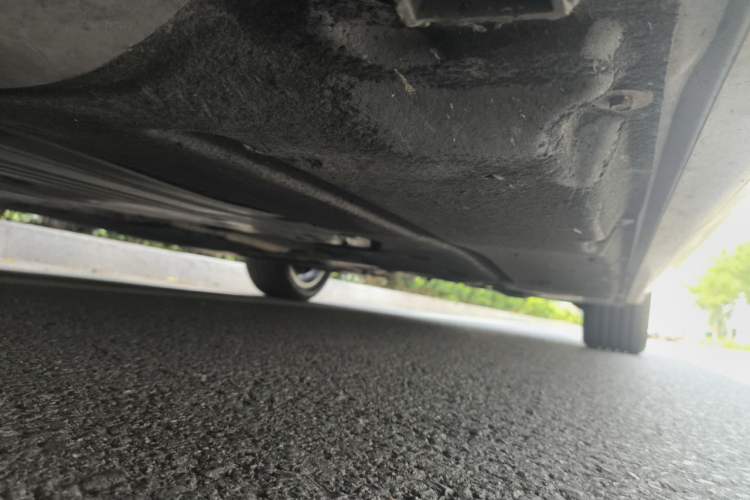 Used BMW 5 Series 2018 525Li M Sport Package Chassis Front Left