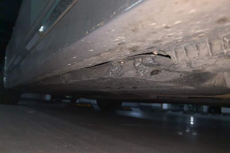 Used BMW 5 Series 2018 528Li Launch Special Edition Chassis Front Right