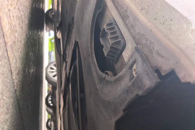 Used BMW 5 Series 2018 528Li Launch Special Edition Chassis Rear Left