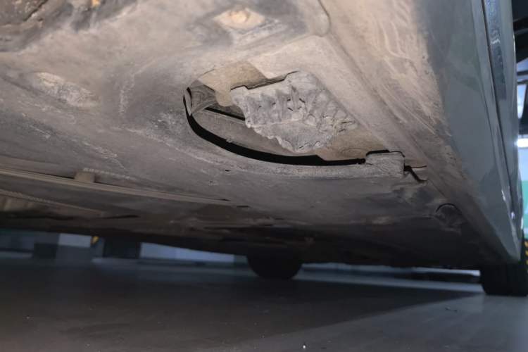 Used BMW 5 Series 2018 528Li Launch Special Edition Chassis Rear Right