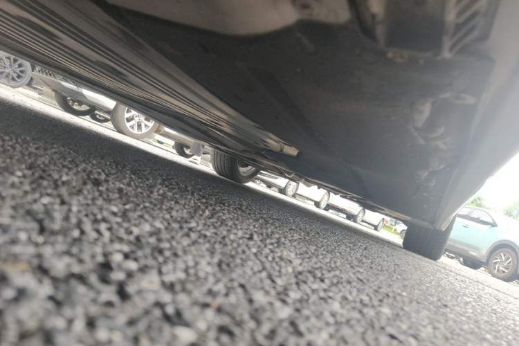 Used BMW 5 Series 2018 528Li Launch Special Edition Chassis Rear Right