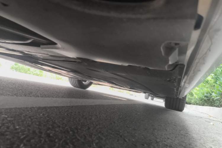 Used BMW 5 Series 2018 525Li M Sport Package Chassis Rear Right