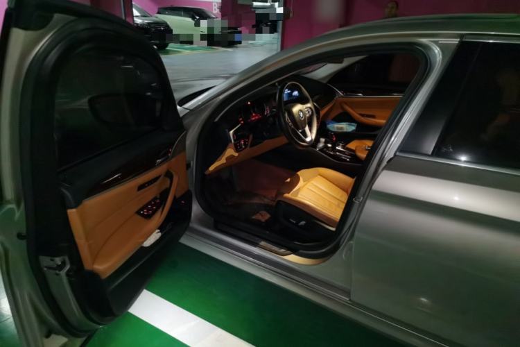 Used BMW 5 Series 2018 528Li Launch Special Edition Driver Seat