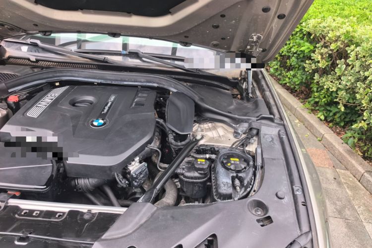Used BMW 5 Series 2018 528Li Launch Special Edition Engine Bay Left