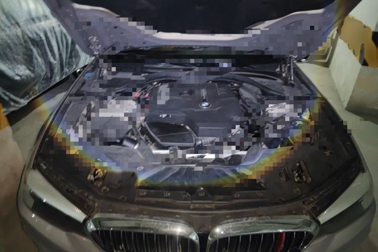 Used BMW 5 Series 2018 528Li Launch Special Edition Engine Bay