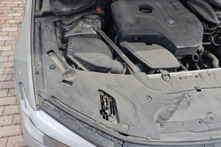 Used BMW 5 Series 2018 528Li Launch Special Edition Engine Bay Right