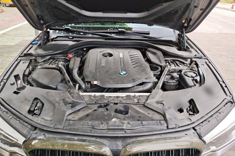 Used BMW 5 Series 2018 Revised 540Li Executive Edition Engine Bay