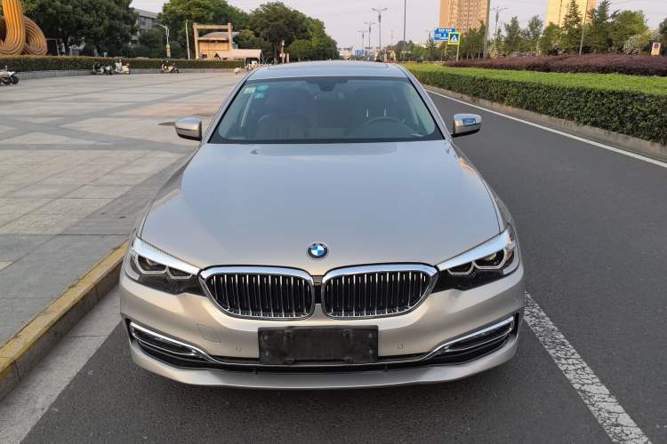 Used BMW 5 Series 2018 Revised Version 530Li Leading Edition Luxury Package Exterior 2