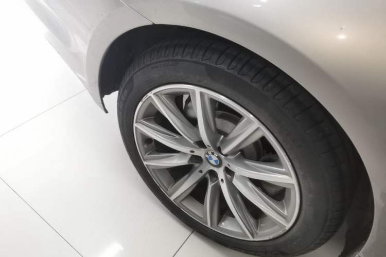 Used BMW 5 Series 2018 528Li Launch Special Edition Exterior 5