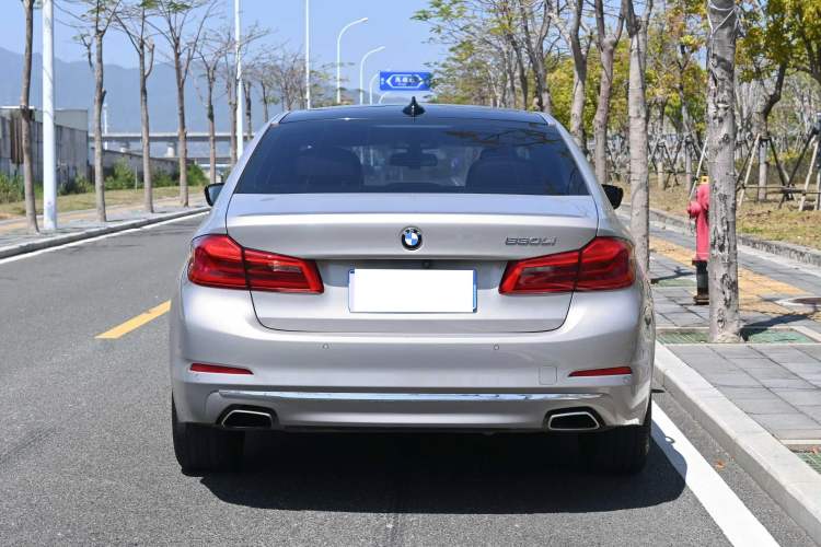 Used BMW 5 Series 2018 530Li Luxury Edition Premium Package Exterior 6