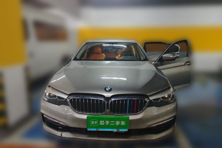 Used BMW 5 Series 2018 528Li Launch Special Edition Front