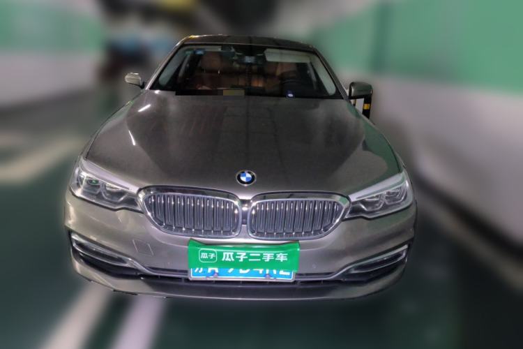 Used BMW 5 Series 2018 Facelifted 530Li Luxury Edition Premium Package Front