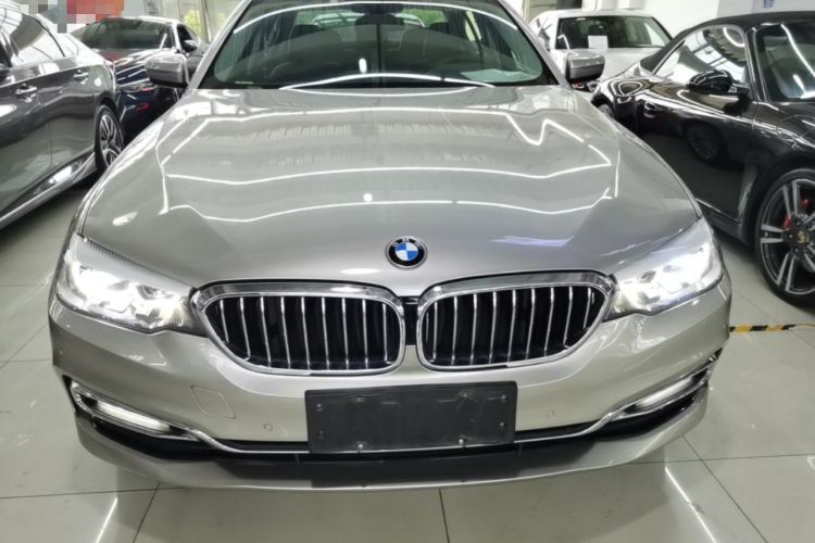 Used BMW 5 Series 2018 530Li Leading Edition Luxury Package Front