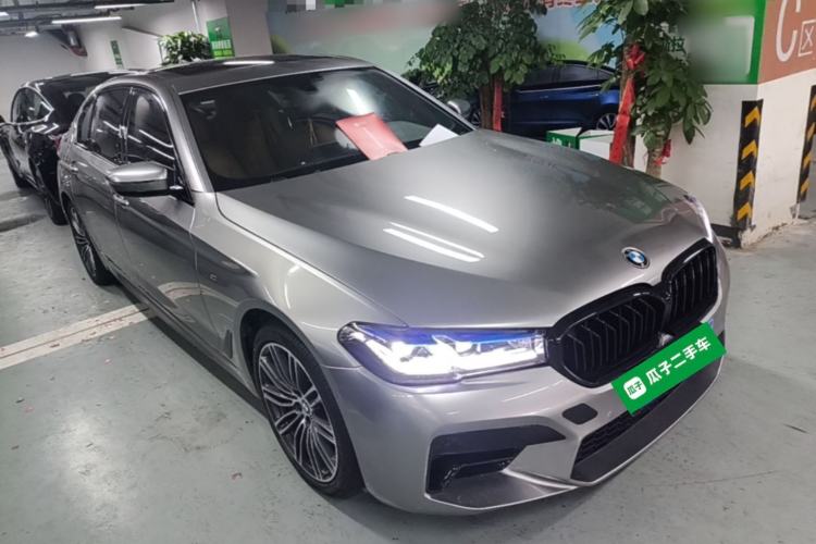 Used BMW 5 Series 2018 530Li Leading Model M Sport Package Front Right 45 Deg