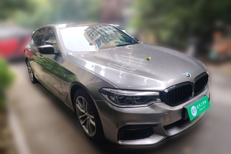 Used BMW 5 Series 2018 525Li M Sport Package Front Right 45 Deg